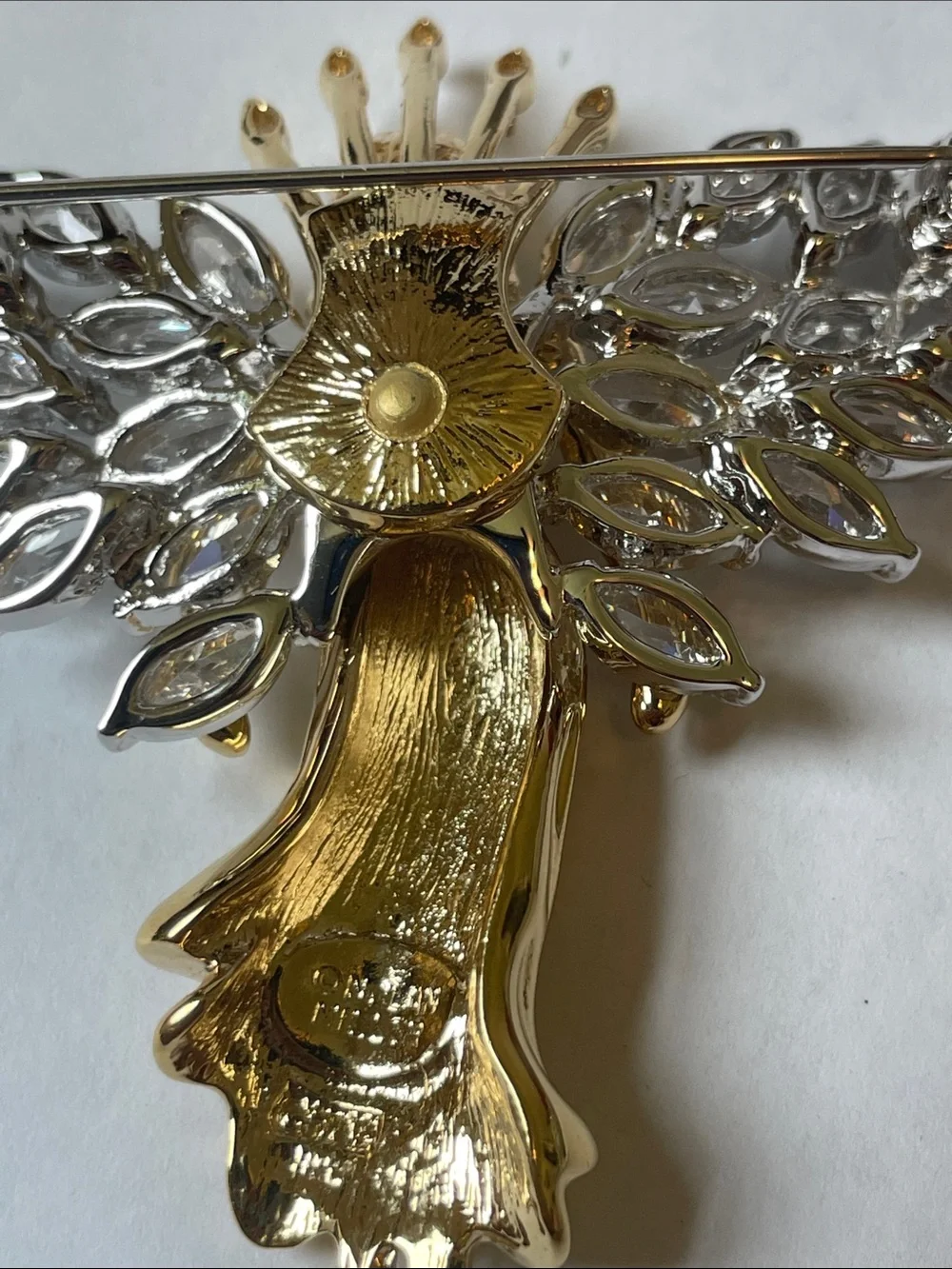 Nolan Miller Angel Brooch Glamour Collection My Inspirational Angel Crystal - Picture 8 of 9